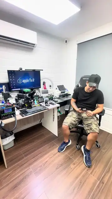 Testimonio en video de Cristóbal, cliente de Apple Fix IT en Talca